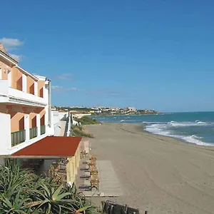 apartamentos-la-dorada.1costadelsol.com/